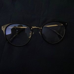 Women’s glasses / frames